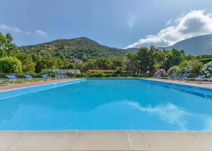 Altaluna With Pool *